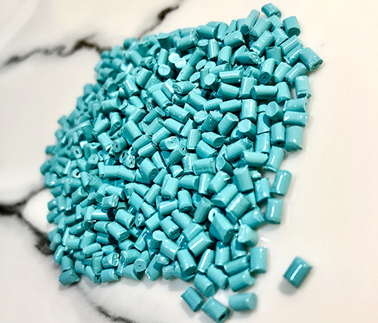 Plastic alloy